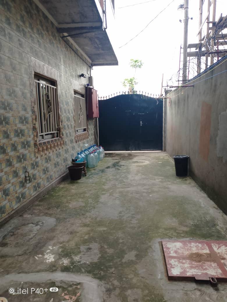 Appartement 2 chambre salon à louer à Moukondo – Brazzaville à Brazzaville