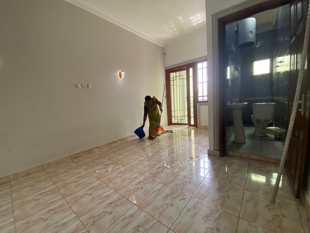 Appartement à louer à Ouenzé – Miadeka Baloyi - Brazzaville à Brazzaville