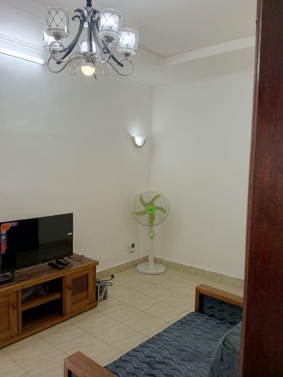 Appartement chambre salon meublé à louer - Bacongo-Brazzaville à Brazzaville