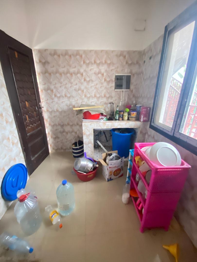 Appartement chambre salon à louer à Mpila – Brazzaville (Secteur Cent Files) à Brazzaville