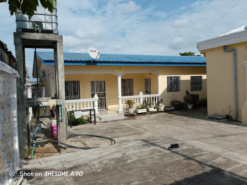 Grande Parcelle de 600 m² à Vendre à Kinsoundi – Secteur Station Nzoko (Proche Goudron)