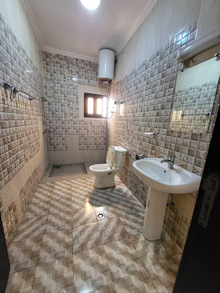 VILLA EN DUPLEX DE TRÈS HAUT STANDING À LOUER – KINTELE