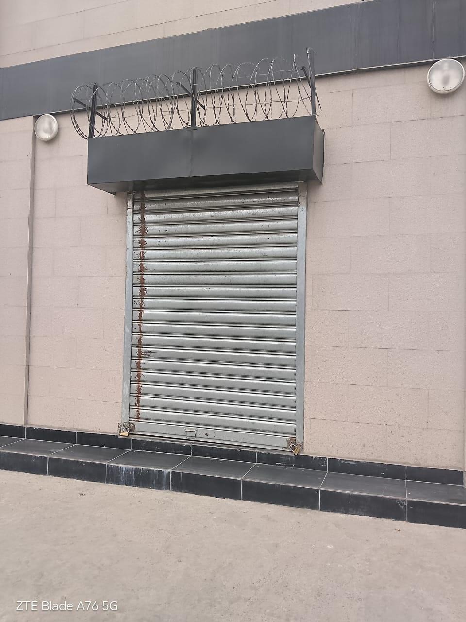 BELLE BOUTIQUE À LOUER – BRAZZAVILLE (MOUNGALI) à Brazzaville